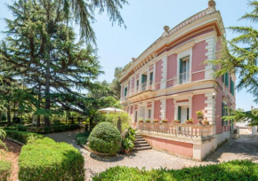 Отель Villa Carenza  Монополи